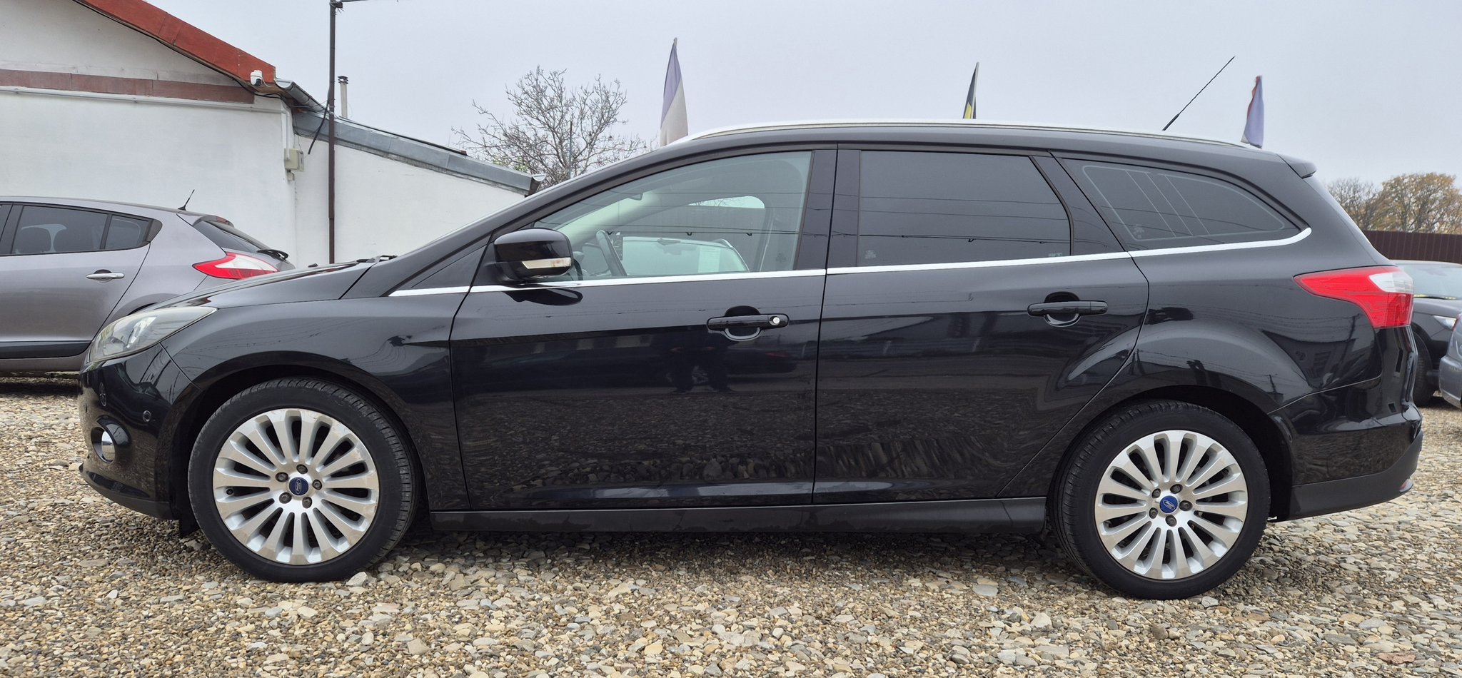 Ford Focus Titanium 2013 - Multimarks Seller Focșani