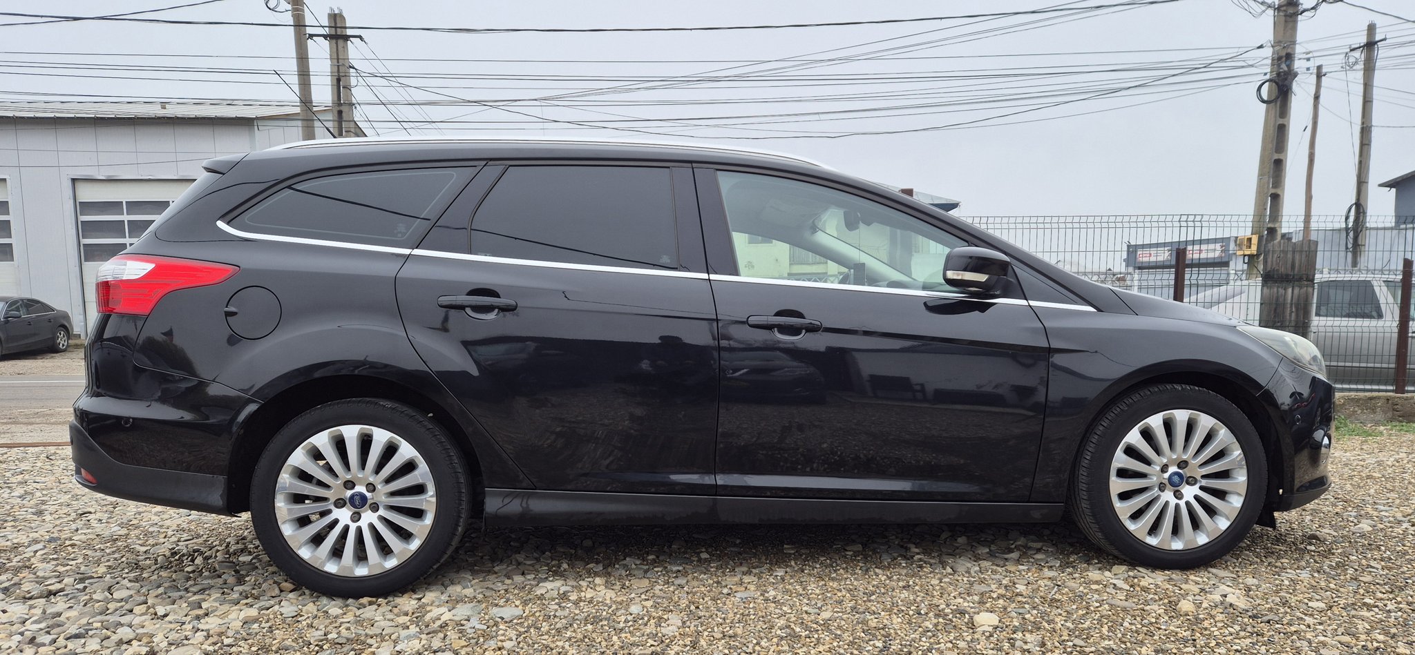 Ford Focus Titanium 2013 - Multimarks Seller Focșani