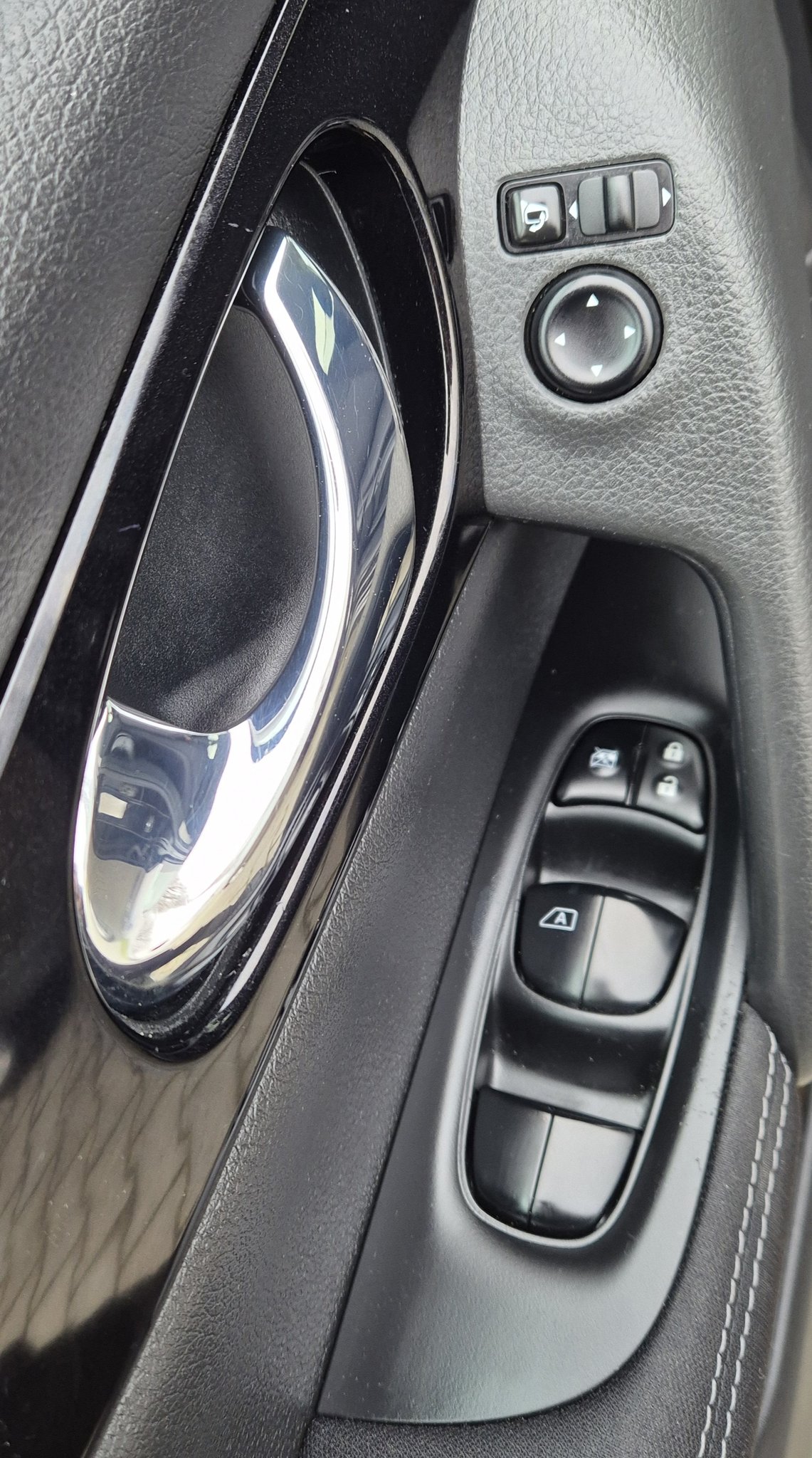 Nissan Qashqai Acenta 2016 - Multimarks Seller Focșani