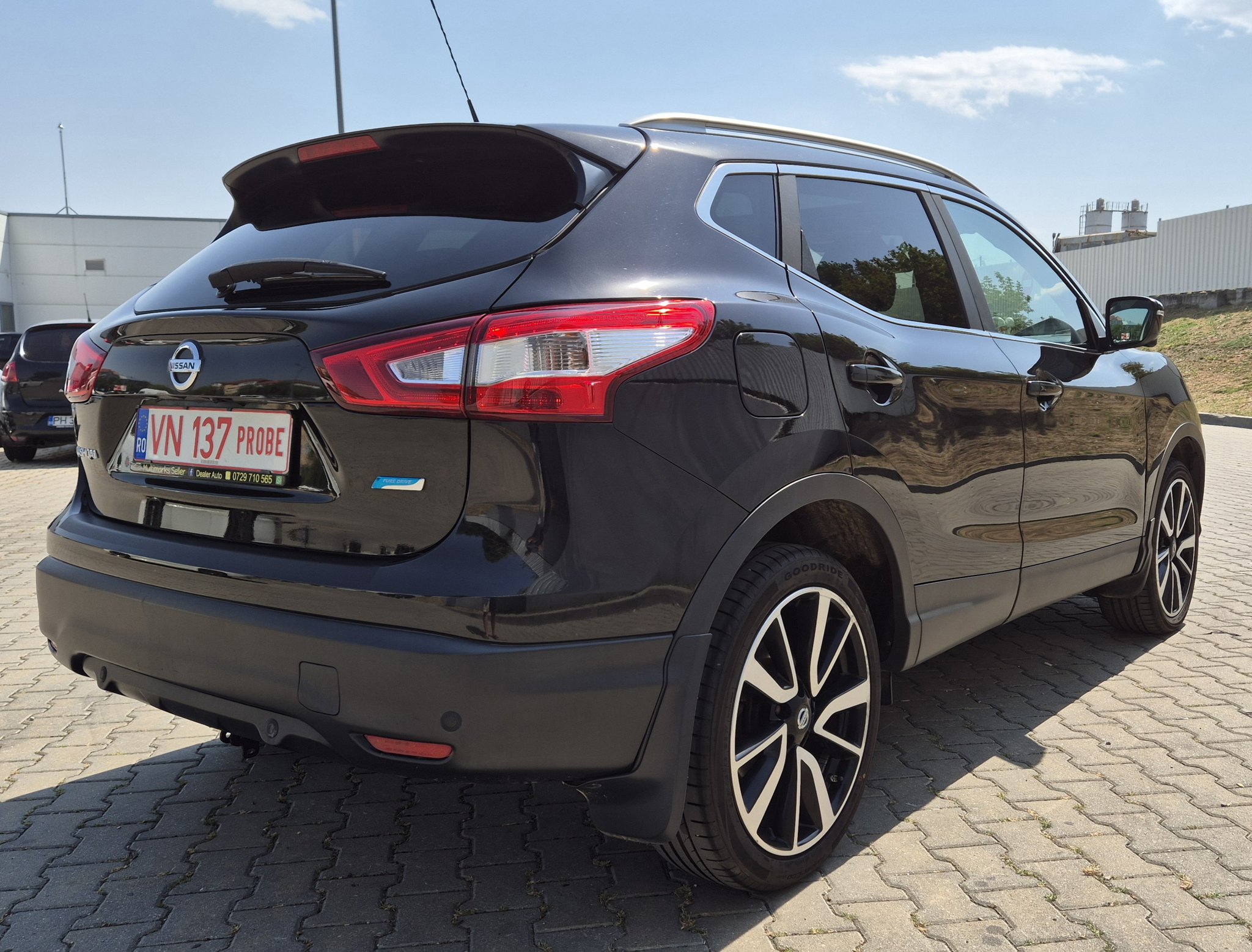 Nissan Qashqai Tekna 2017 - Multimarks Seller Focșani